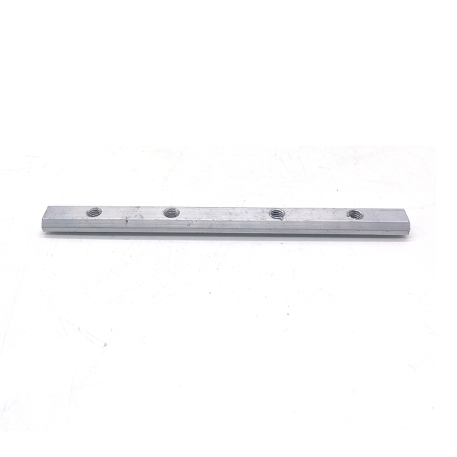 گیره های نصب پنل خورشیدی اتصال ریل آلومینیومی را به هم متصل کنید