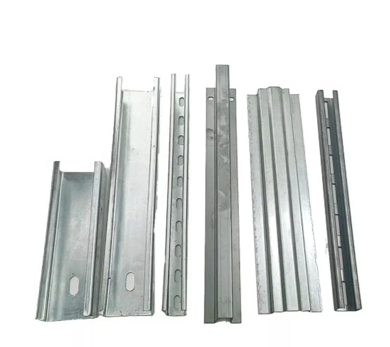 Повний посібник із U-профілів з нержавіючої сталі: типи, використання та поради